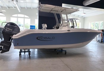 2023 Robalo R200 Steel Blue/White Boat